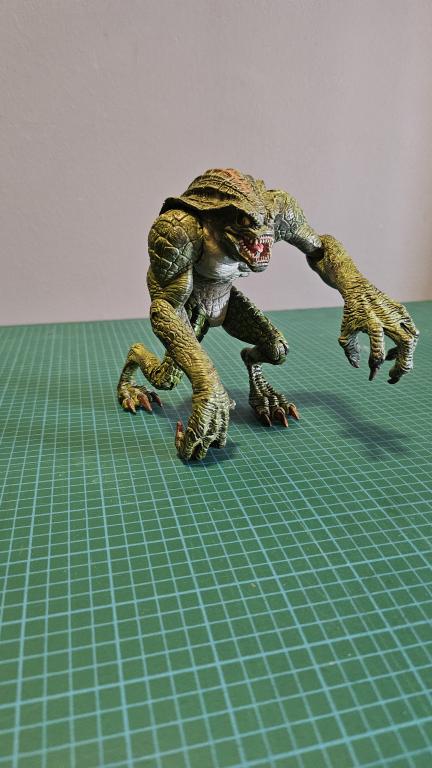 Main image for Palisades Resident Evil Hunter