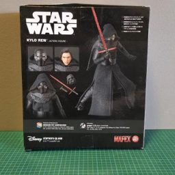 Image for MAFEX The Force Awakened Kylo Ren